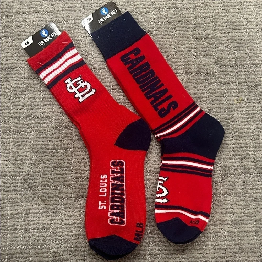 For Bare Feet MLB Cardinals Red and Blue Athletic Socks 2 Pair L